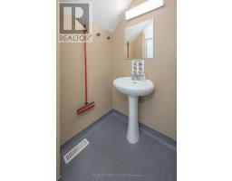 1233 DUNDAS STREET - 30