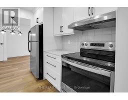 907 - 860 COMMISSIONERS ROAD E - 10