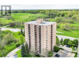 907 - 860 COMMISSIONERS ROAD E - 2