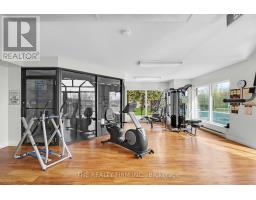 907 - 860 COMMISSIONERS ROAD E - 27