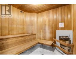 907 - 860 COMMISSIONERS ROAD E - 29