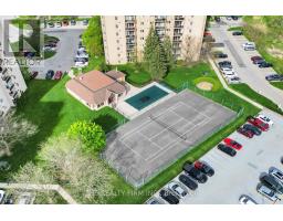 907 - 860 COMMISSIONERS ROAD E - 34