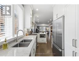 991 COLBORNE STREET - 17