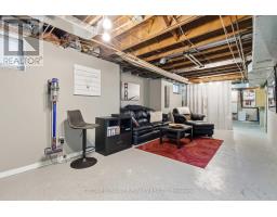 991 COLBORNE STREET - 34