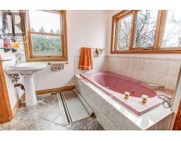 1496 SUNNINGDALE ROAD E - 17