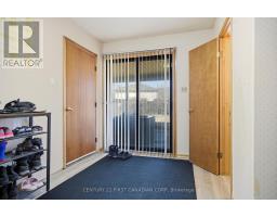 415 REGAL DRIVE - 19