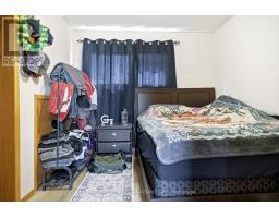 415 REGAL DRIVE - 21