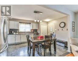 15 TALAVERA CRESCENT - 12