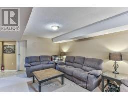 15 TALAVERA CRESCENT - 28