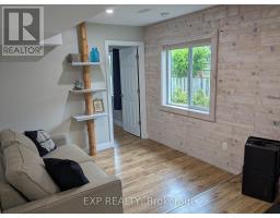 71218 WILLIAM STREET S - 16