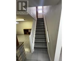 31 MEADOWVIEW ROAD - 32