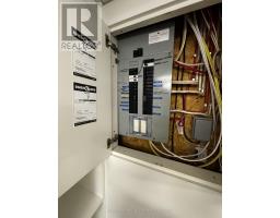 31 MEADOWVIEW ROAD - 34