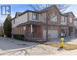 492 SUNNYSTONE ROAD - 1