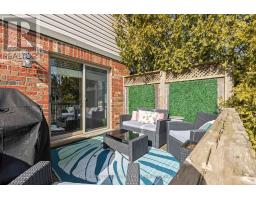 492 SUNNYSTONE ROAD - 32