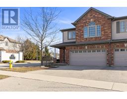 492 SUNNYSTONE ROAD - 34