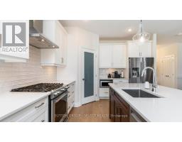 2005 LOCKWOOD CRESCENT - 10