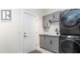 2005 LOCKWOOD CRESCENT - 24