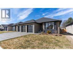 2005 LOCKWOOD CRESCENT - 3