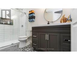 2005 LOCKWOOD CRESCENT - 35