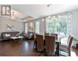 681 BENNETT CRESCENT - 10