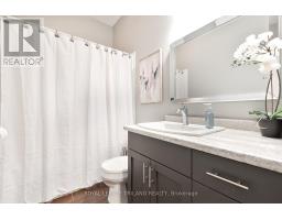 681 BENNETT CRESCENT - 19