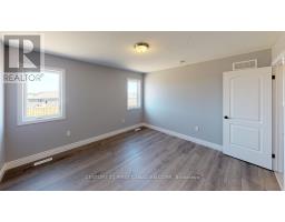 22 POSTMA CRESCENT - 21