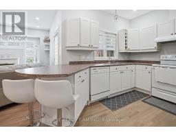 5 - 1574 RICHMOND STREET - 14