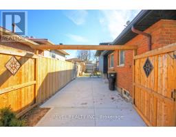 40 KINTAIL CRESCENT - 29