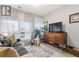 105 - 1975 FOUNTAIN GRASS DRIVE - 30