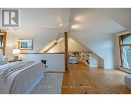 96 BASE LINE ROAD E - 35