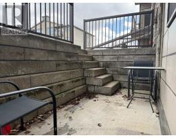 114 - 15 JACKSWAY CRESCENT - 15