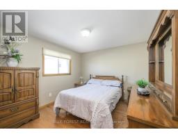 36 GOLFDALE CRESCENT - 10