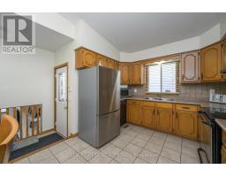 36 GOLFDALE CRESCENT - 8