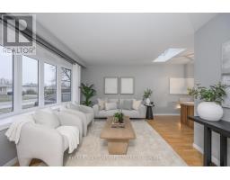 12 STIRLING CRESCENT - 12