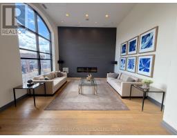 404 - 260 VILLAGEWALK BOULEVARD - 36