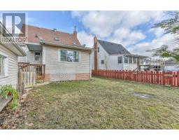 715 GROSVENOR STREET - 36