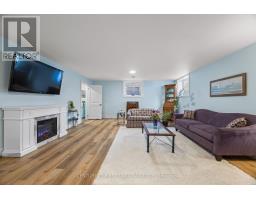 23 BROOKLAWN DRIVE - 32