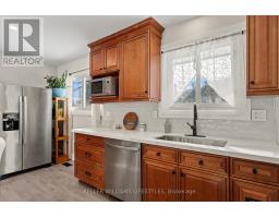 23 STORMONT DRIVE - 11