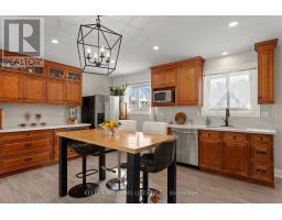 23 STORMONT DRIVE - 8