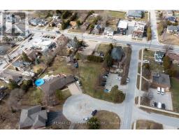 2 KENNEDY COURT - 10