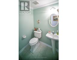 25 - 499 TEEPLE TERRACE - 17