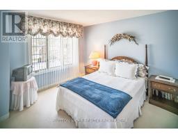 25 - 499 TEEPLE TERRACE - 20