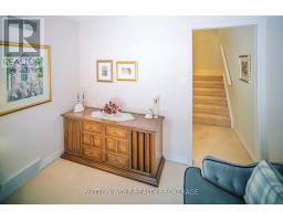 25 - 499 TEEPLE TERRACE - 30