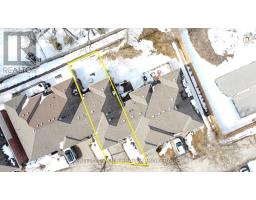 25 - 499 TEEPLE TERRACE - 44