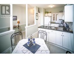 25 - 499 TEEPLE TERRACE - 5