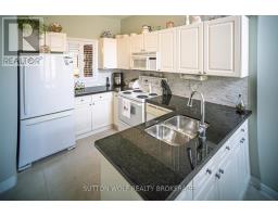 25 - 499 TEEPLE TERRACE - 7