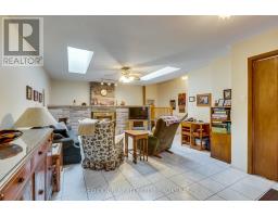 234 MANITOULIN DRIVE - 12