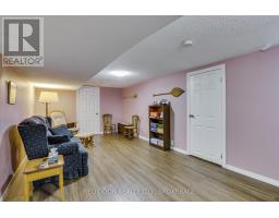 234 MANITOULIN DRIVE - 22