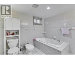 234 MANITOULIN DRIVE - 28