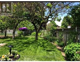 234 MANITOULIN DRIVE - 40